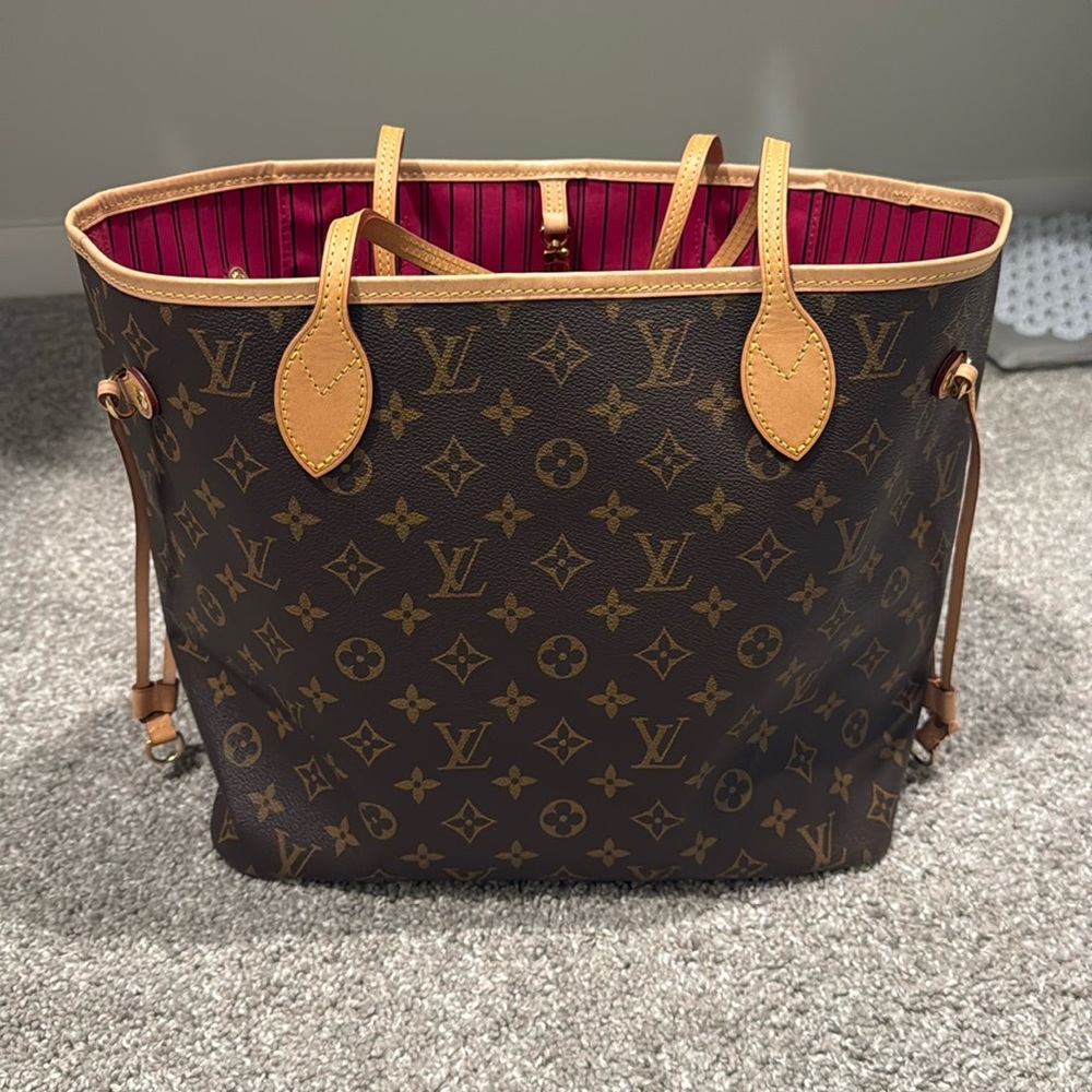 Louis Vuitton neverfull mm